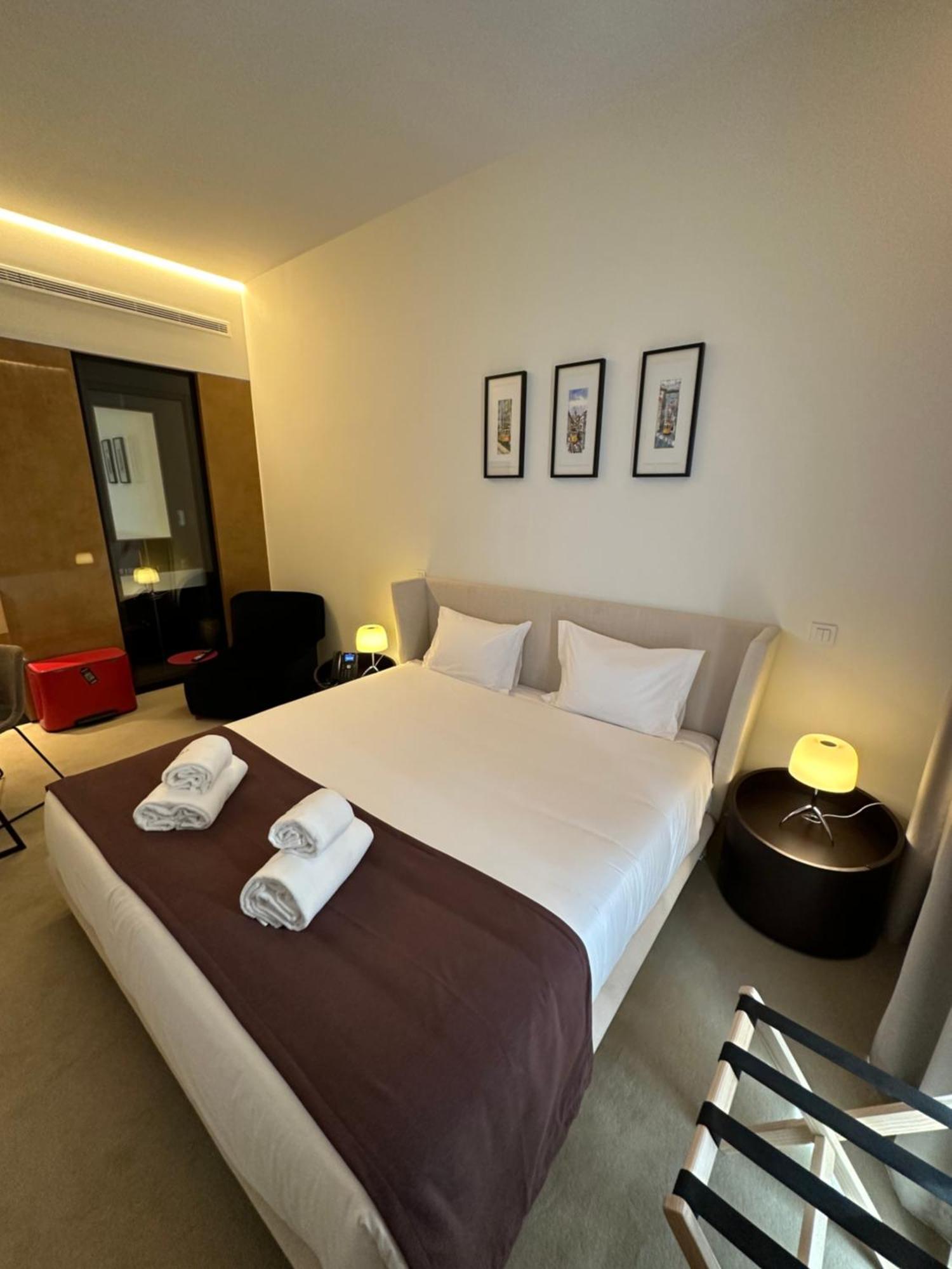 Golden Lisbon Hotel Exterior photo